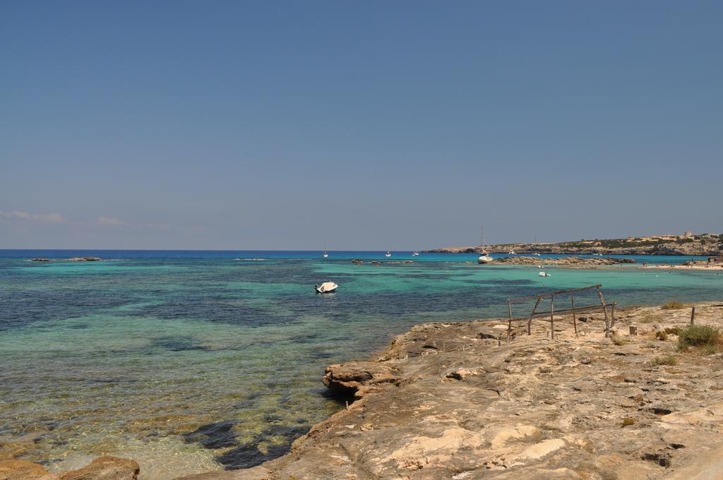 Viviendas Turisticas S'Estanyol La Savina (Formentera) Exterior foto